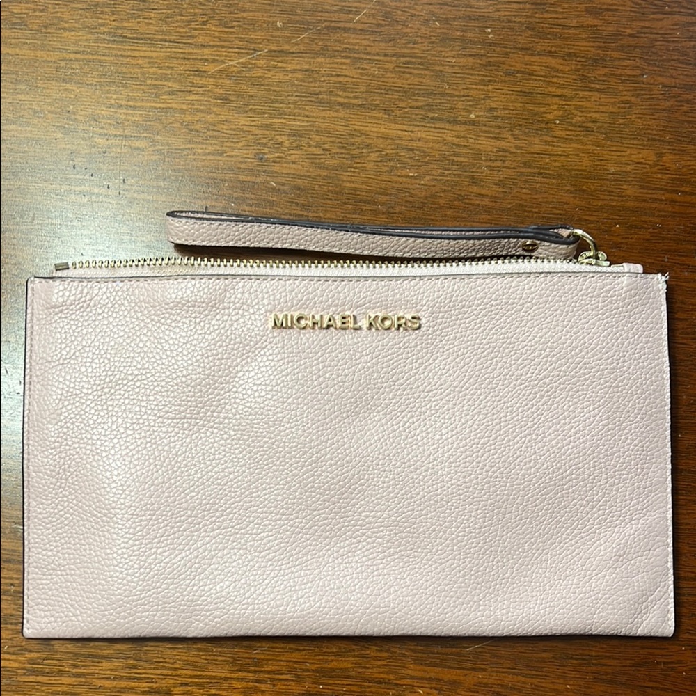 Michael Kors Pink Clutch Sleek Design Elegant
